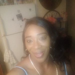 Meet your Posher, Gloria